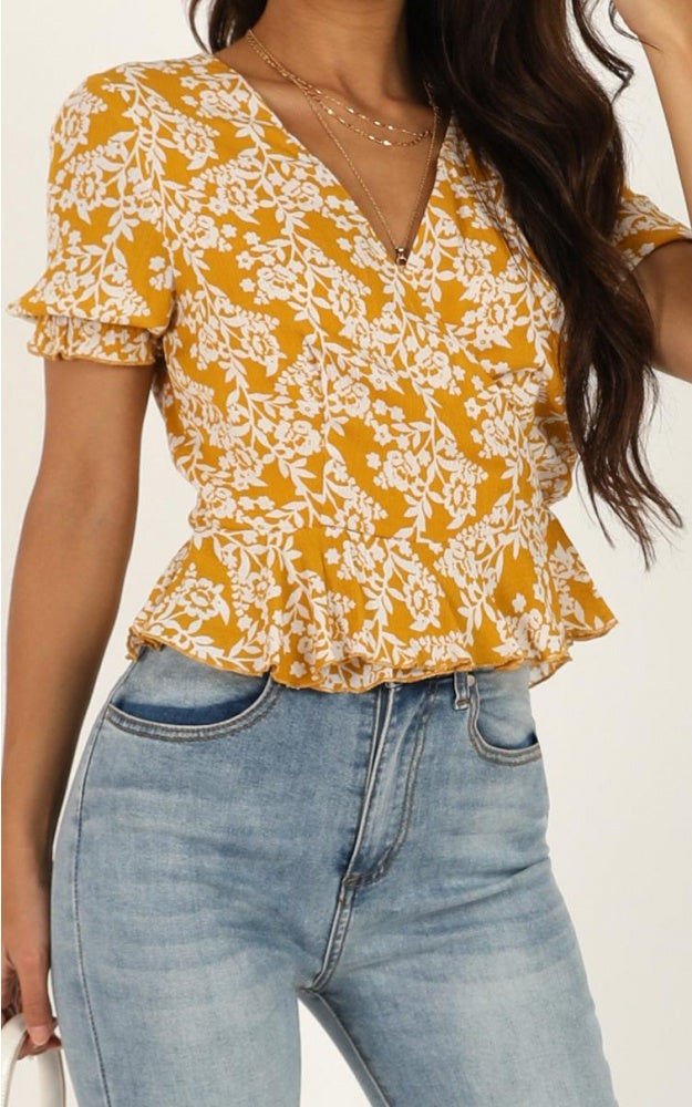 My Priority Top In Mustard Floral