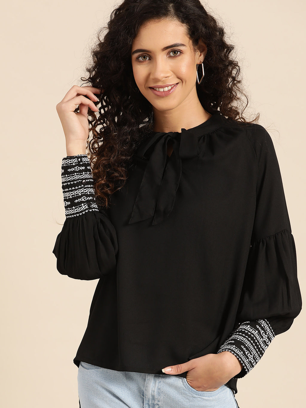 Women Black Solid Regular Top