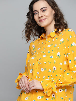 Women Yellow & White Regular Fit Printed Casual Shirt