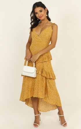 Elite Class Dress In Mustard Floral