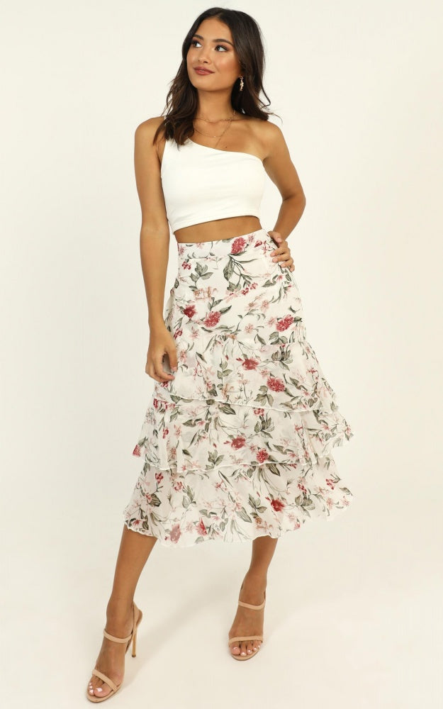 Summer Resort Skirt In White Floral