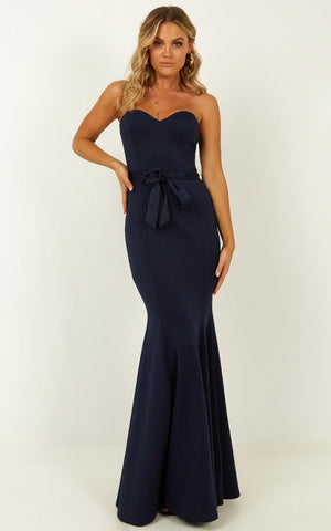 Lasting Moment Dress In Navy